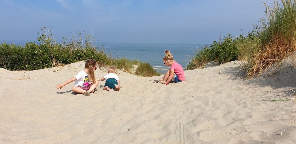 Op het strand in Zeeland